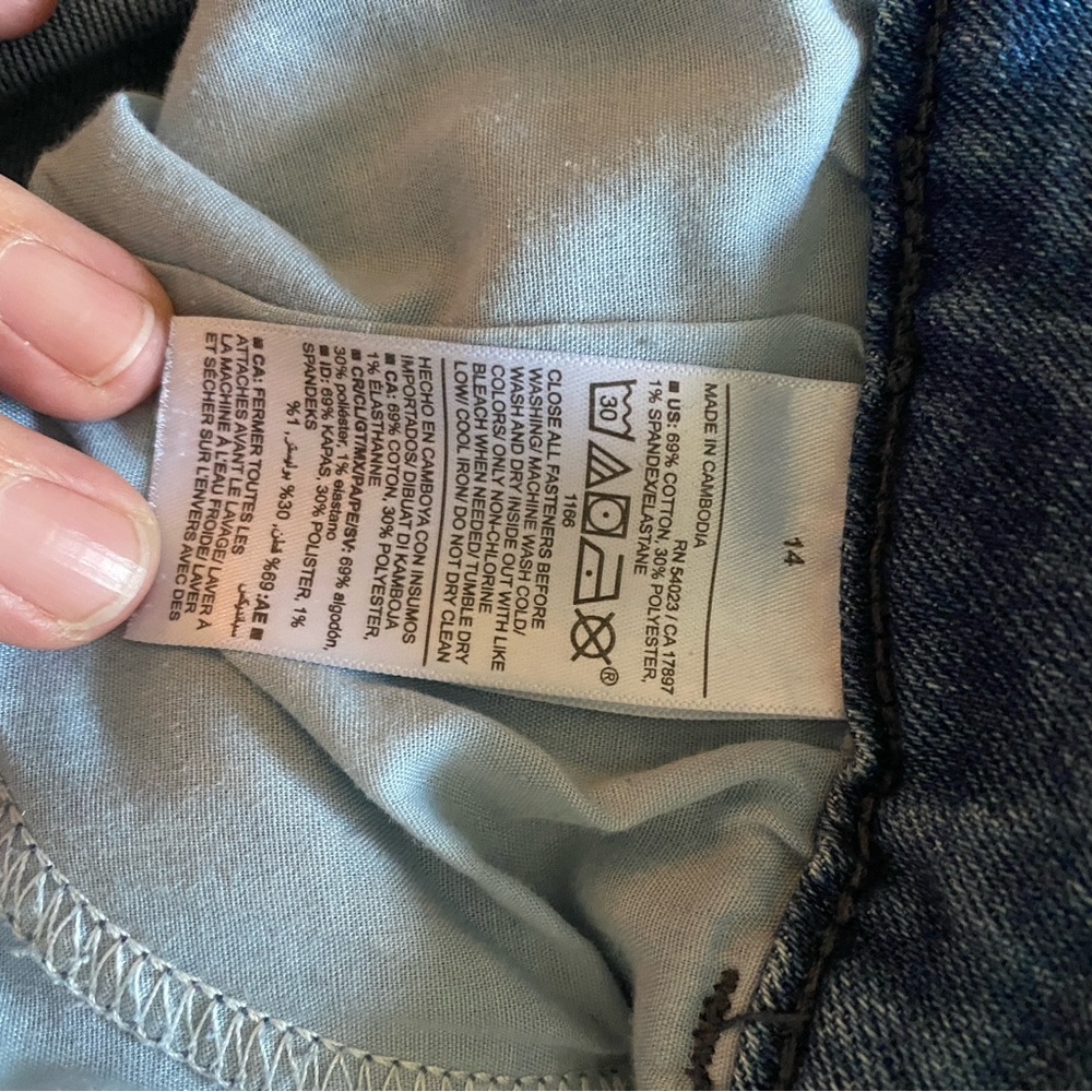 OLD NAVY - high rise flare - Women's Jeans size 14 - Picture 3 of 9